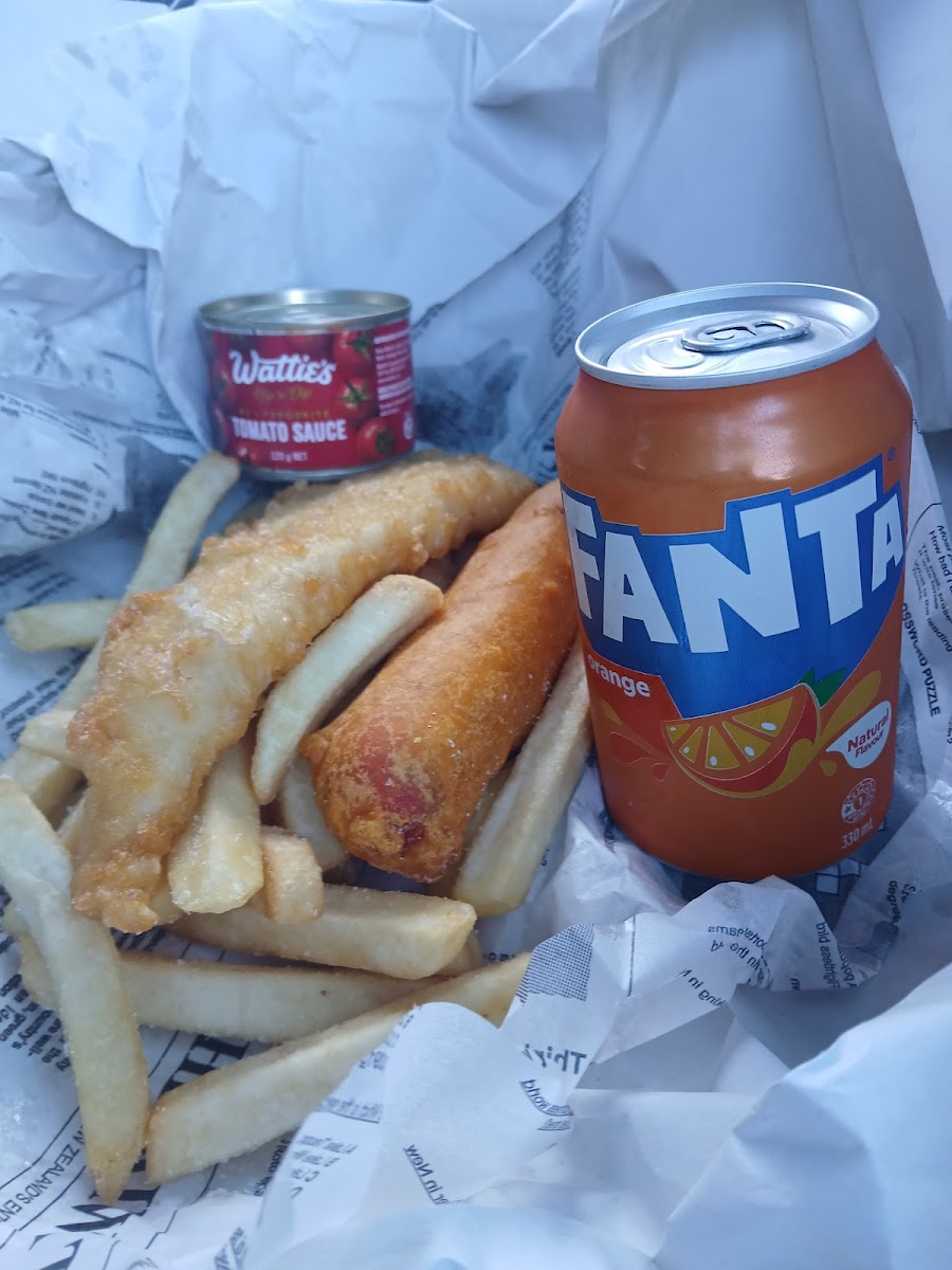 AHOY Takeaways Photo 7