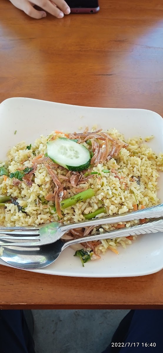 Kedai Makan Sri Pantai Mak Jah Photo 6