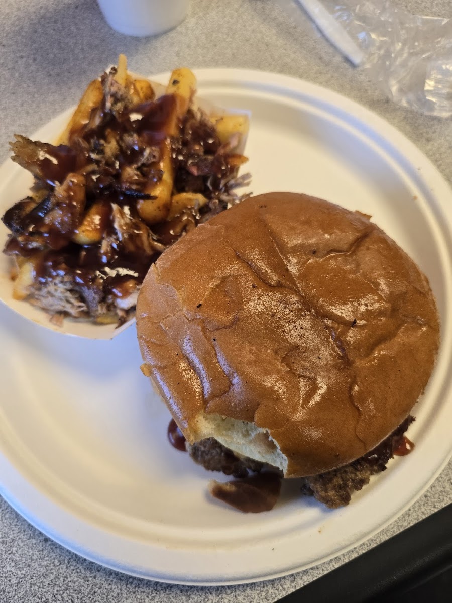 Pappy’s Burgers and BBQ Photo 6