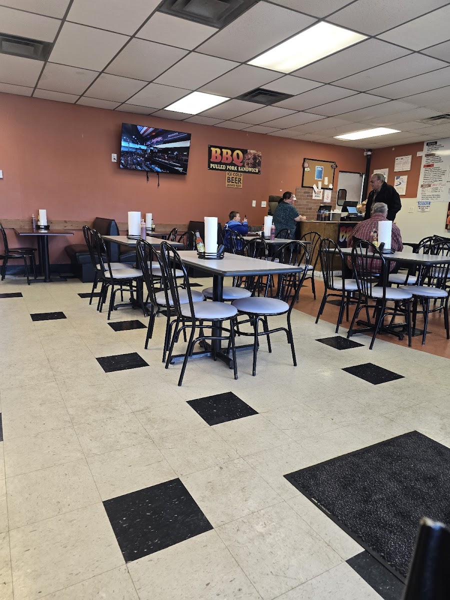 Pappy’s Burgers and BBQ Photo 9