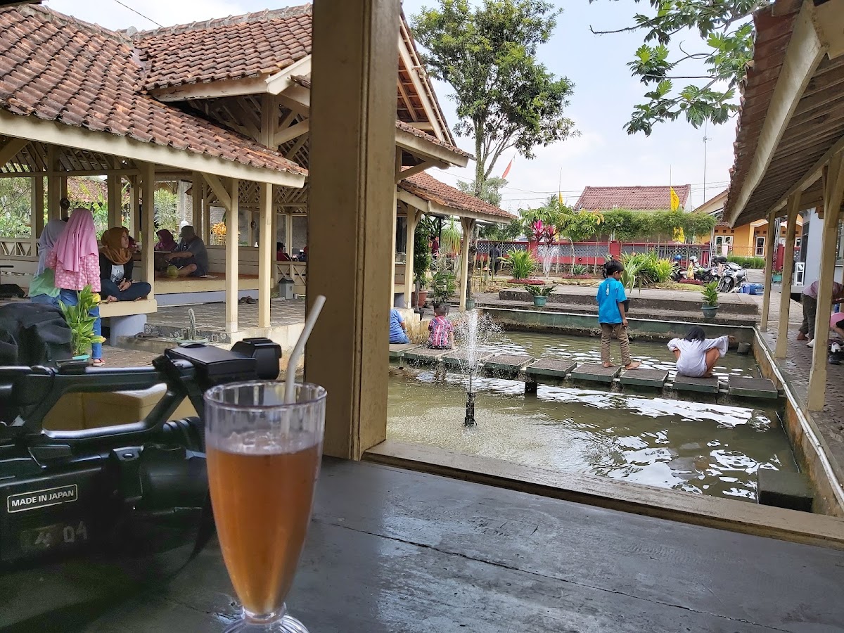Rumah Makan Lesehan Zembar Photo 7