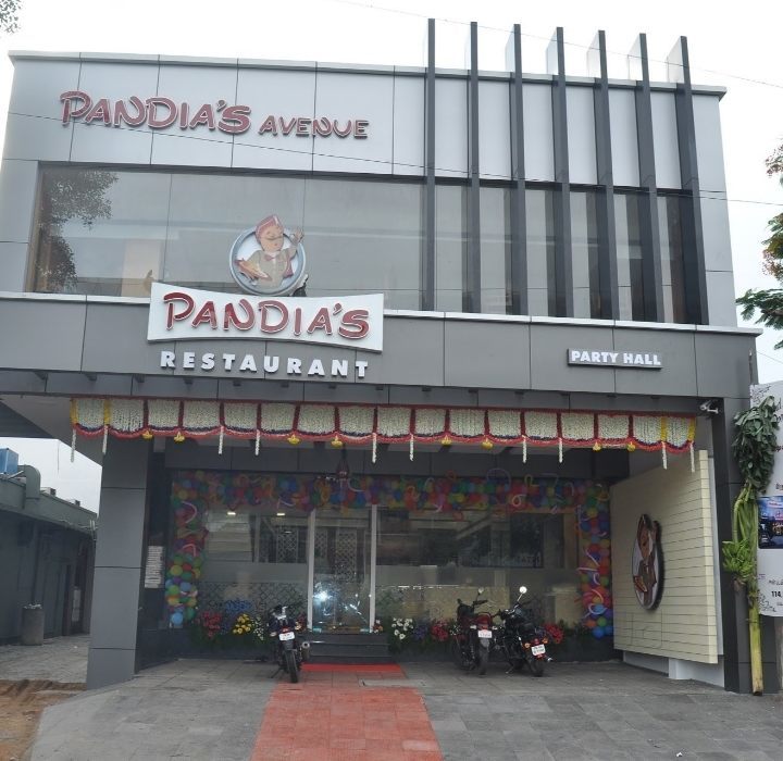 Pandia's Avenue