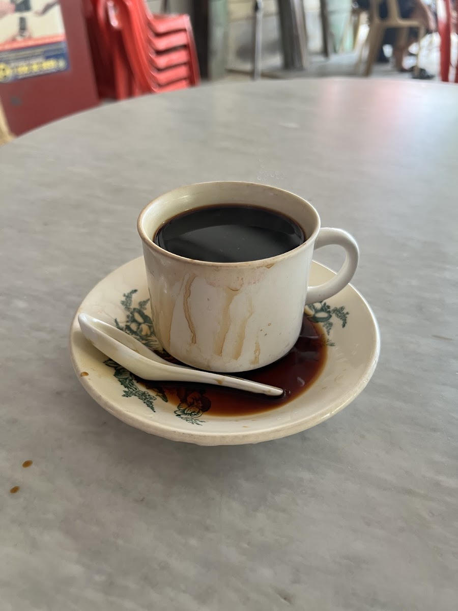 Yee Hin Coffee Shop 义兴茶室 Photo 8