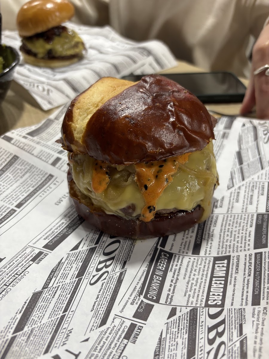 Madura Burger Photo 3