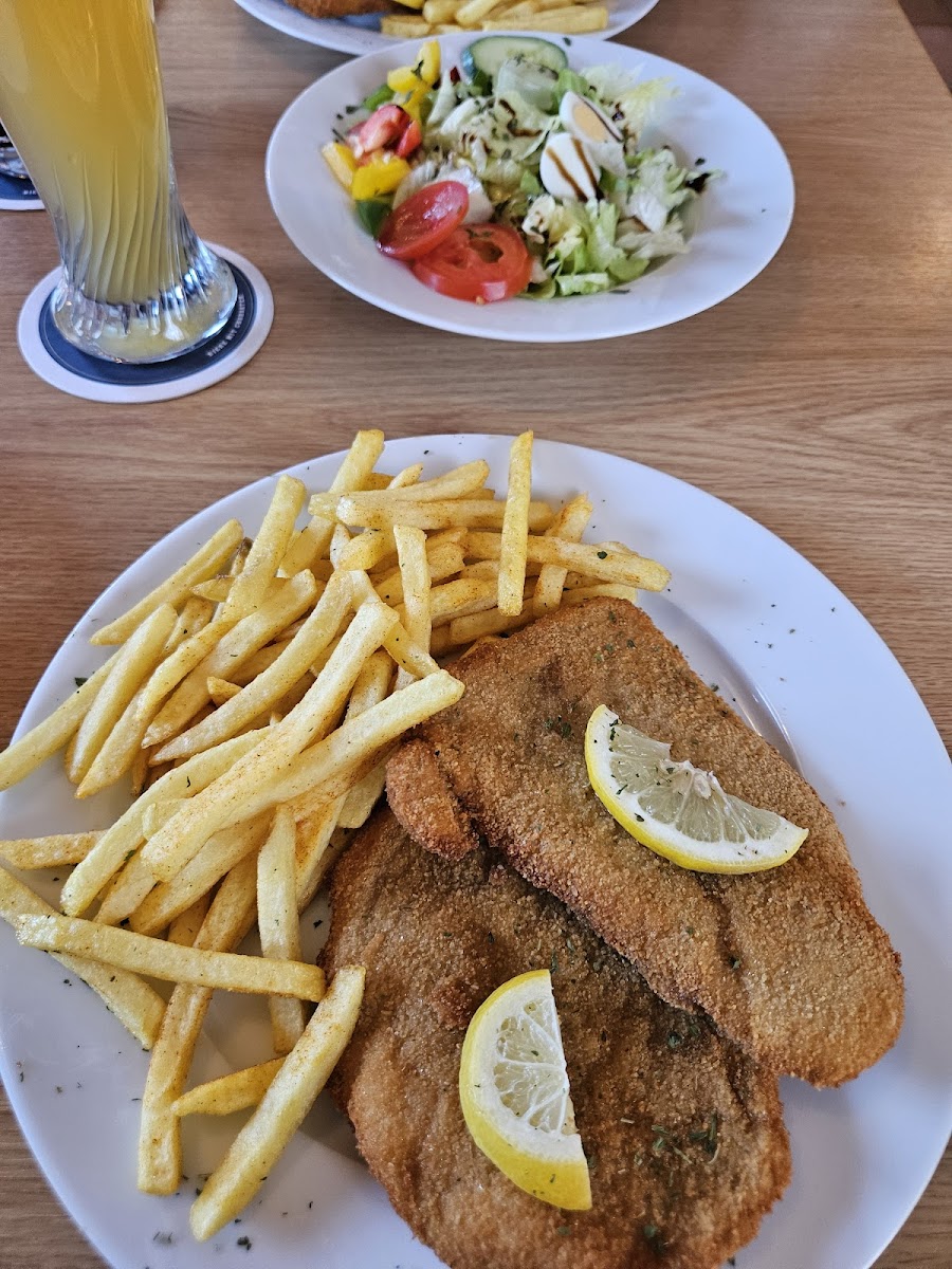 Wirtshaus Zur Fischerinsel Photo 2