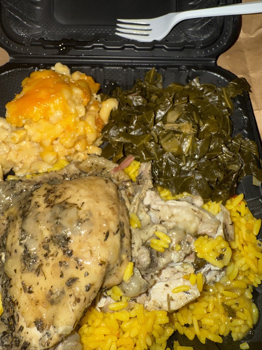 Southern Bella's Kitchen Photo 9