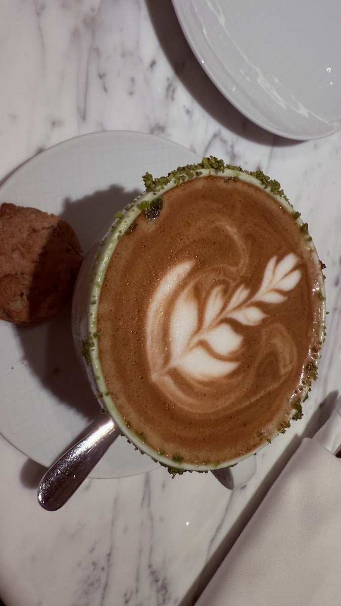Cafe Mangrove | Solaire Resort North Photo 7