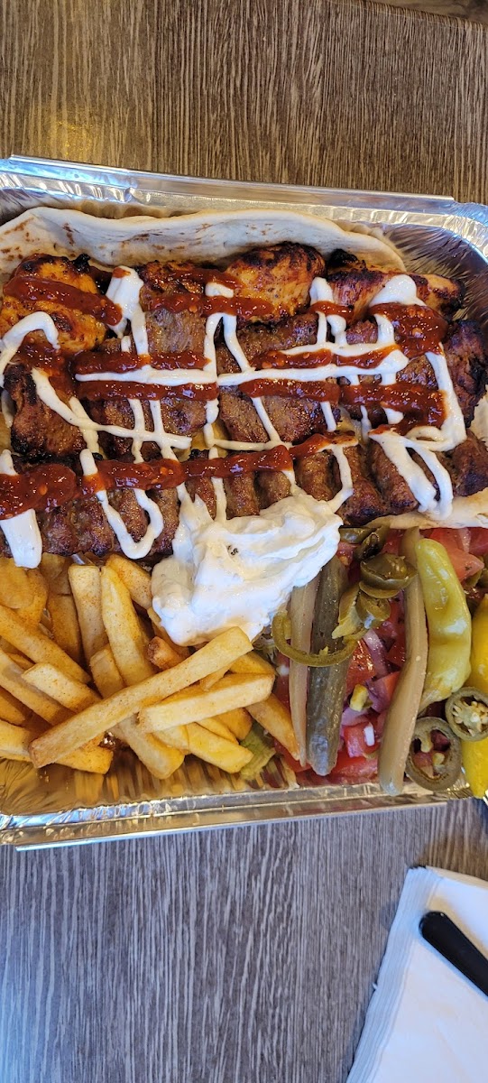 Gourmet Grill Photo 6