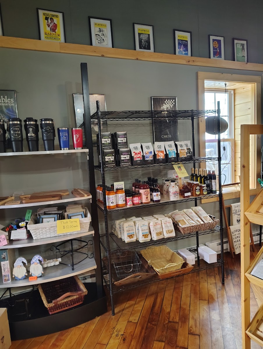 Broadway Cafe & Bakery Photo 3