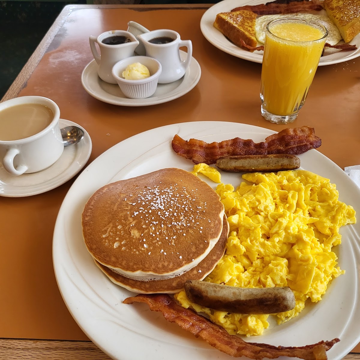 Golden Griddle Pancake House Photo 2