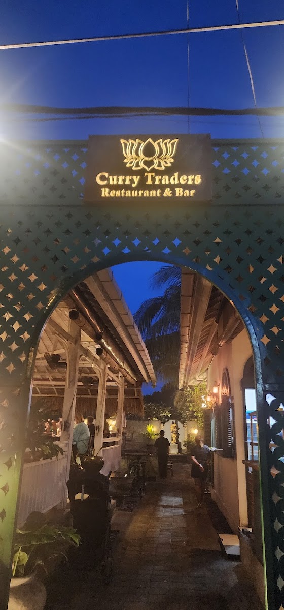 Curry Traders Restaurant and Bar Photo 3
