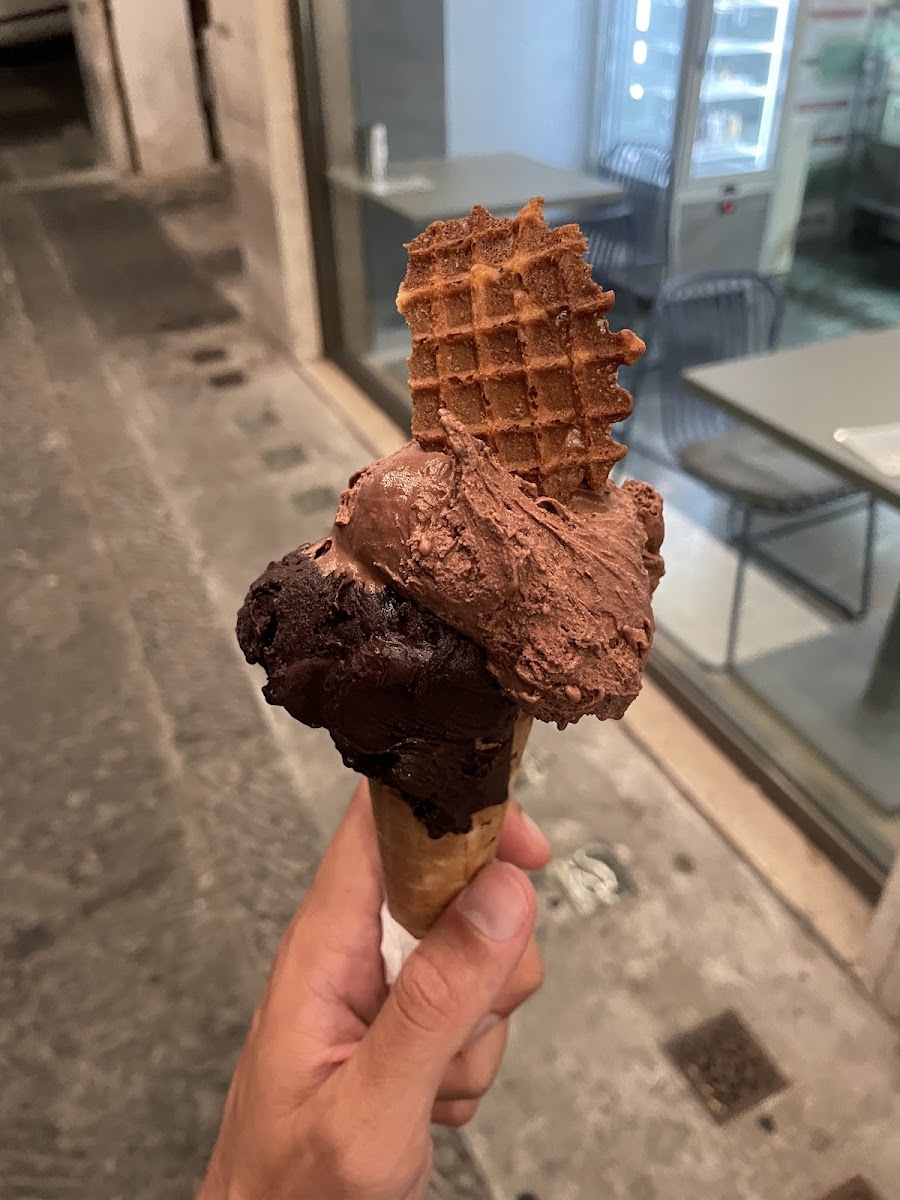 Desìo Gelato & Pastry Photo 5