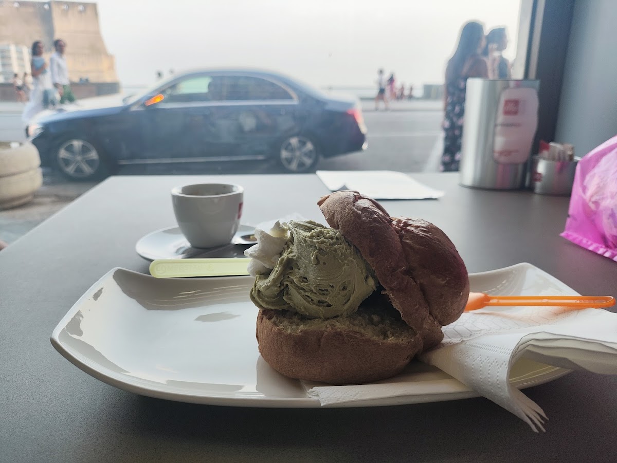 Desìo Gelato & Pastry Photo 8