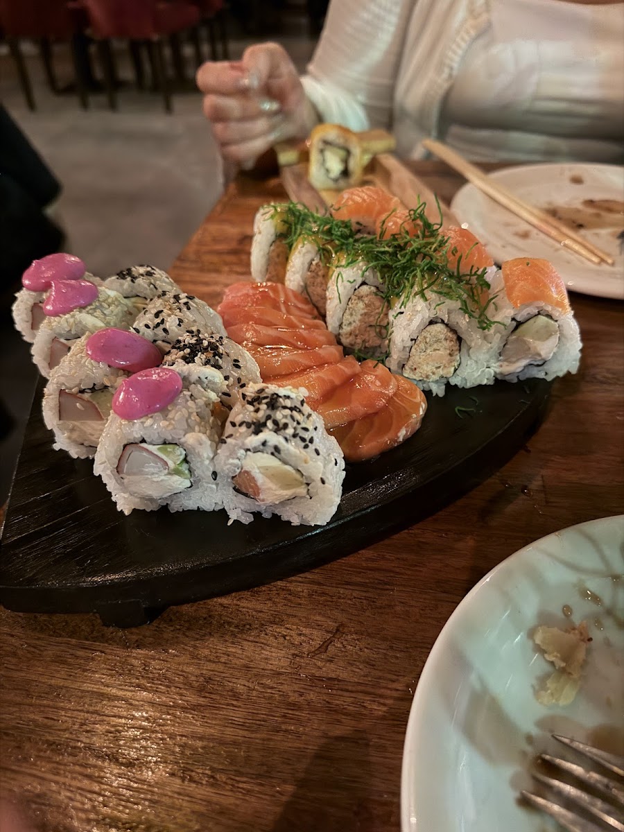 Santo sushi Monte Grande Photo 4