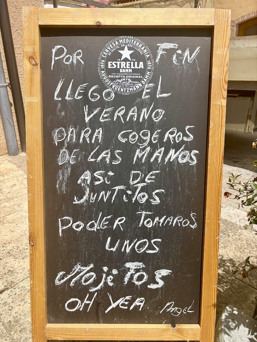 Restaurant Societat d'Avinyonet de Puigventós Photo Menu 3