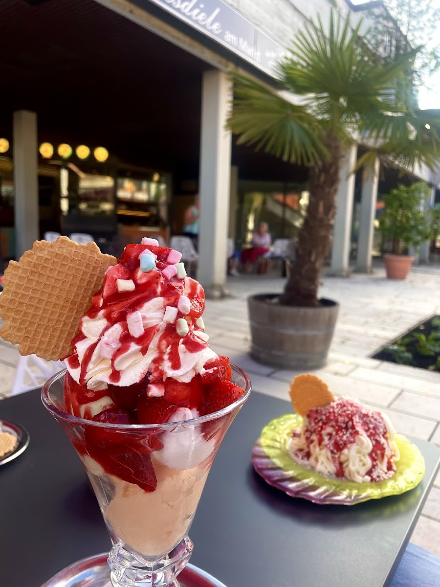 Eisdiele Am Markt Lebach Photo 9