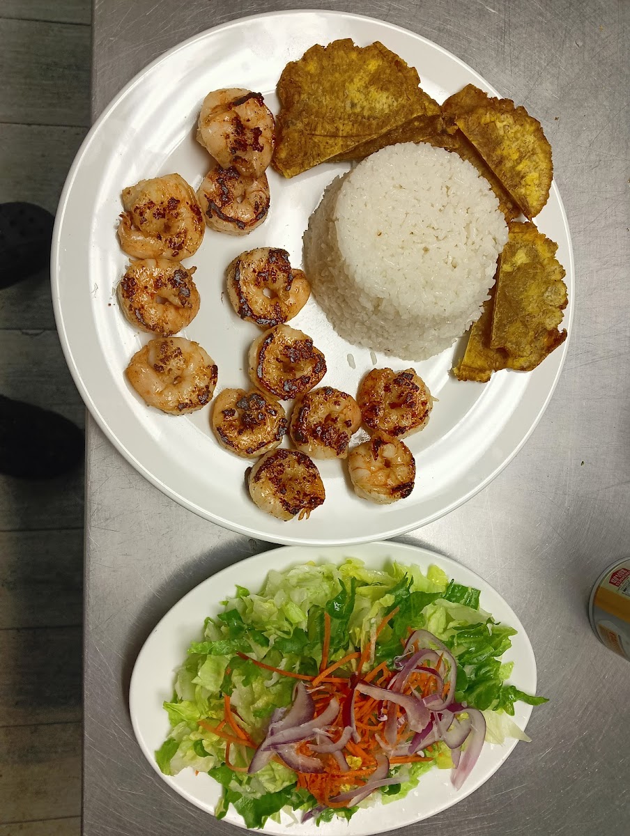 Los Criollos Colombian Restaurant Photo 6