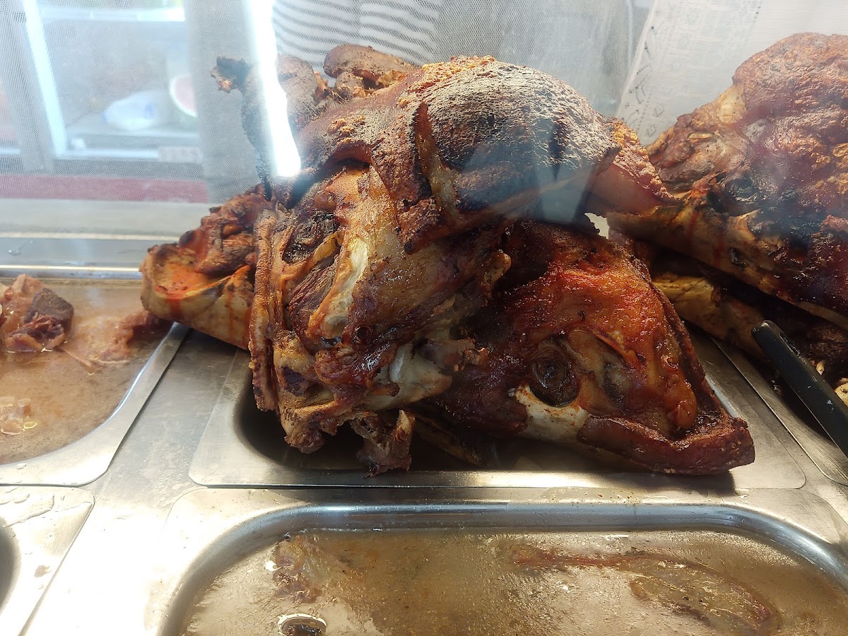 Polynesian Food Takeaway Photo 5