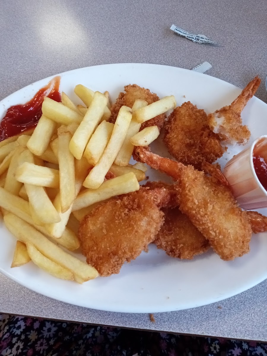 Stoner's Family Restaurant Photo 6
