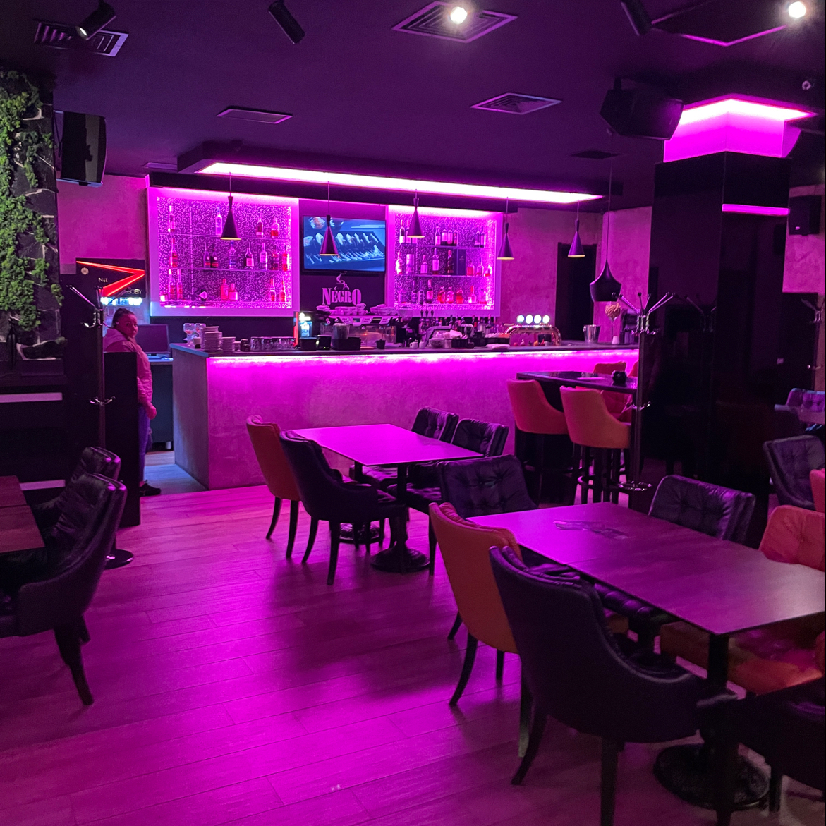 Negro Cafe&Lounge