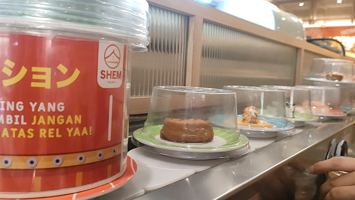 Shem Sushi Photo 2