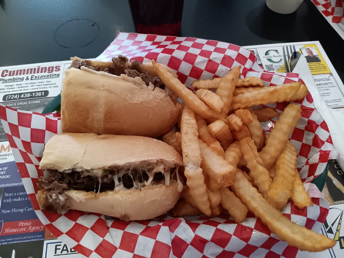 Kacie's Sports Cafe Photo 8