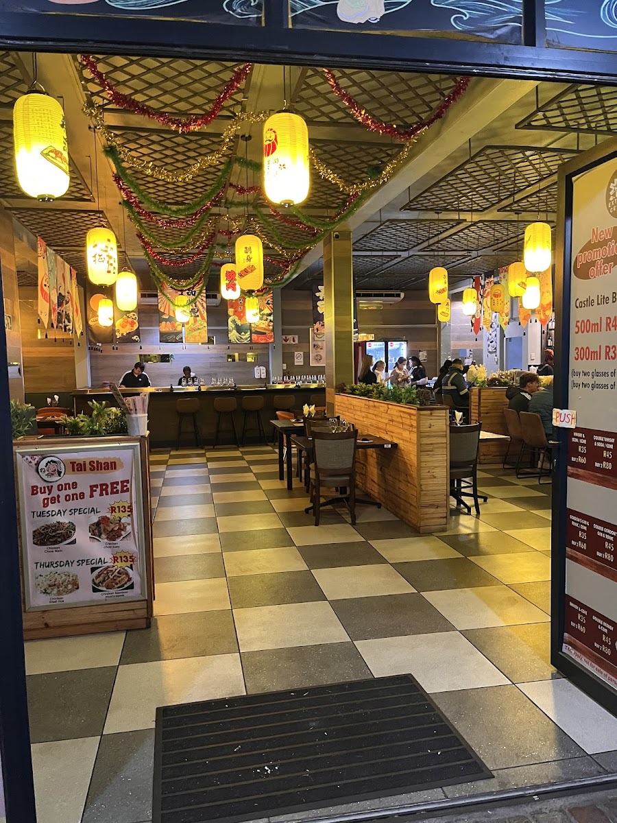 Taishan Restaurant Fairview Centre (Somerset West) Photo 3