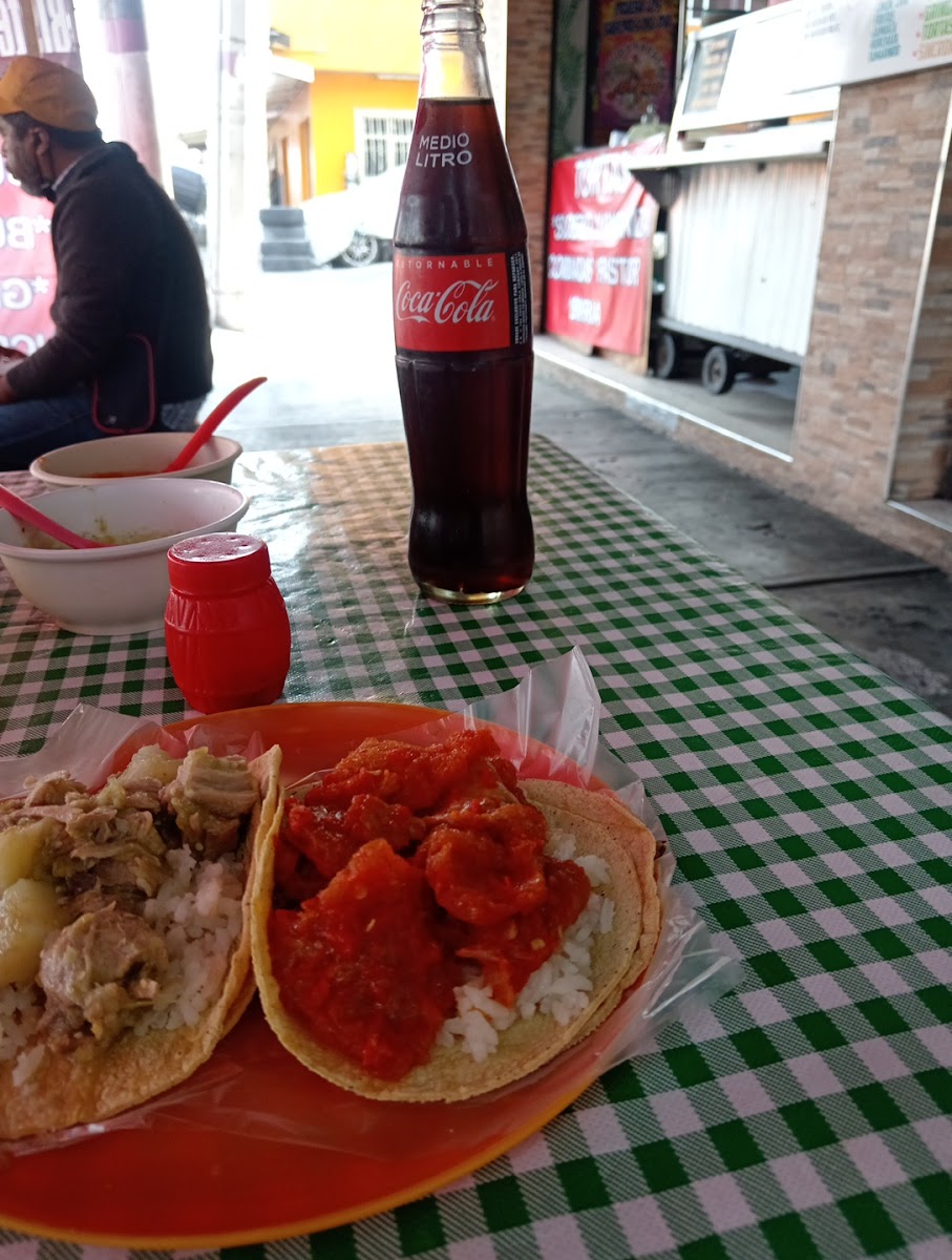 Tacos de Guisado Photo 4