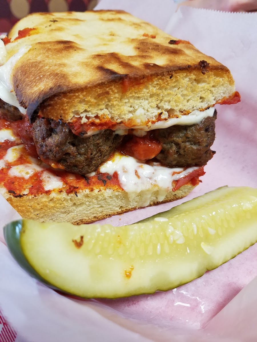 Sylvio's Pizzeria & Deli Photo 6