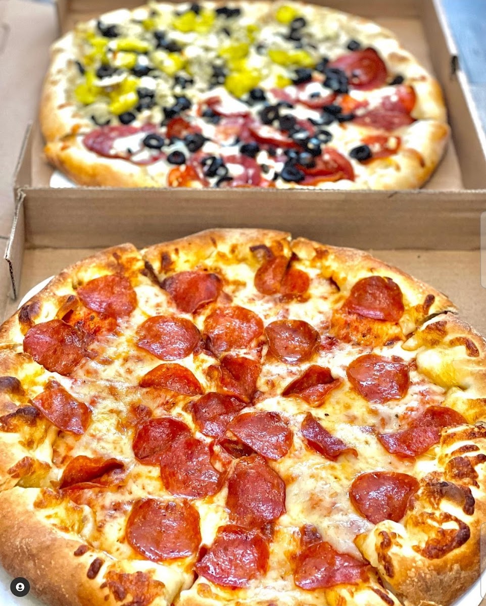 Sylvio's Pizzeria & Deli Photo 9