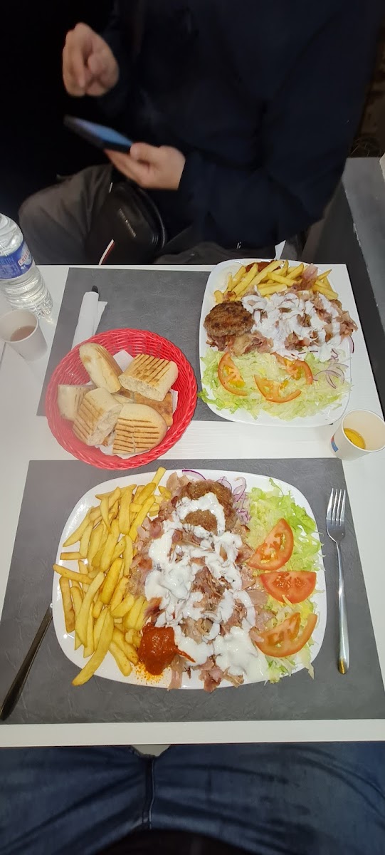 Caz Food Photo 5