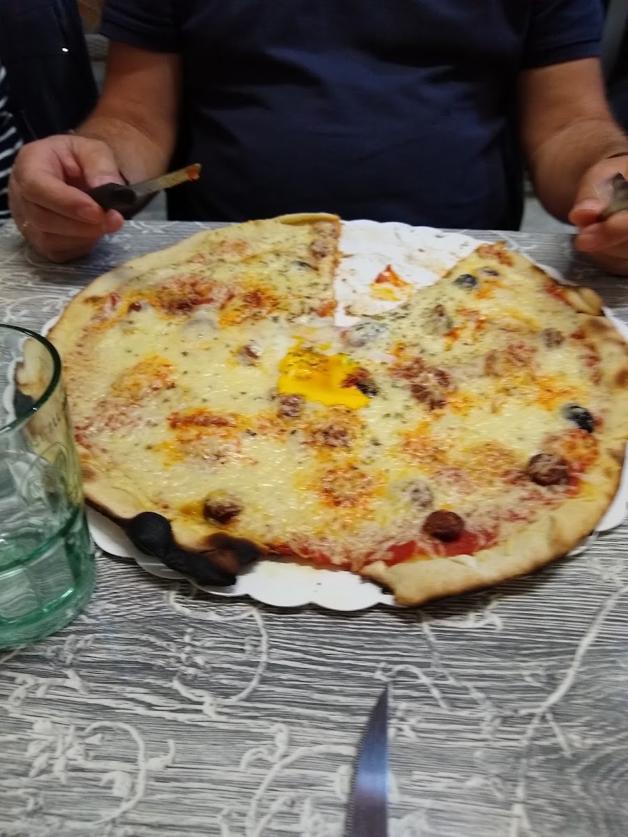 Pizza Alain Beaucaire Photo 9