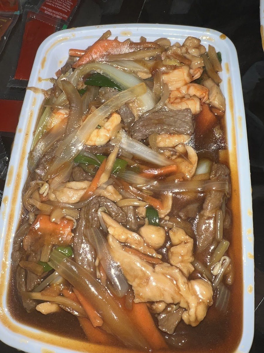 China Pagoda Halal Restaurant Photo 10