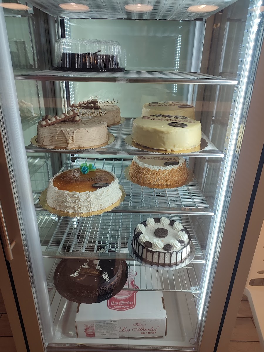 Cafetería, Pastelería, Heladería La Martinita
