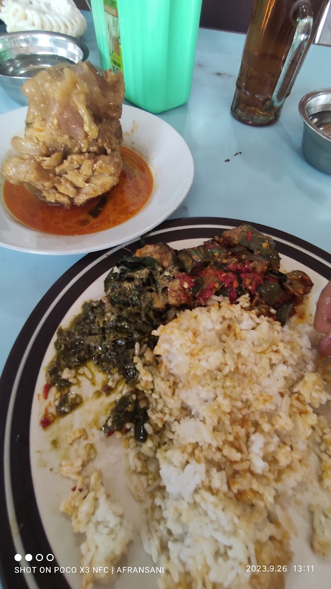 Rumah Makan Padang Pariaman Photo 3