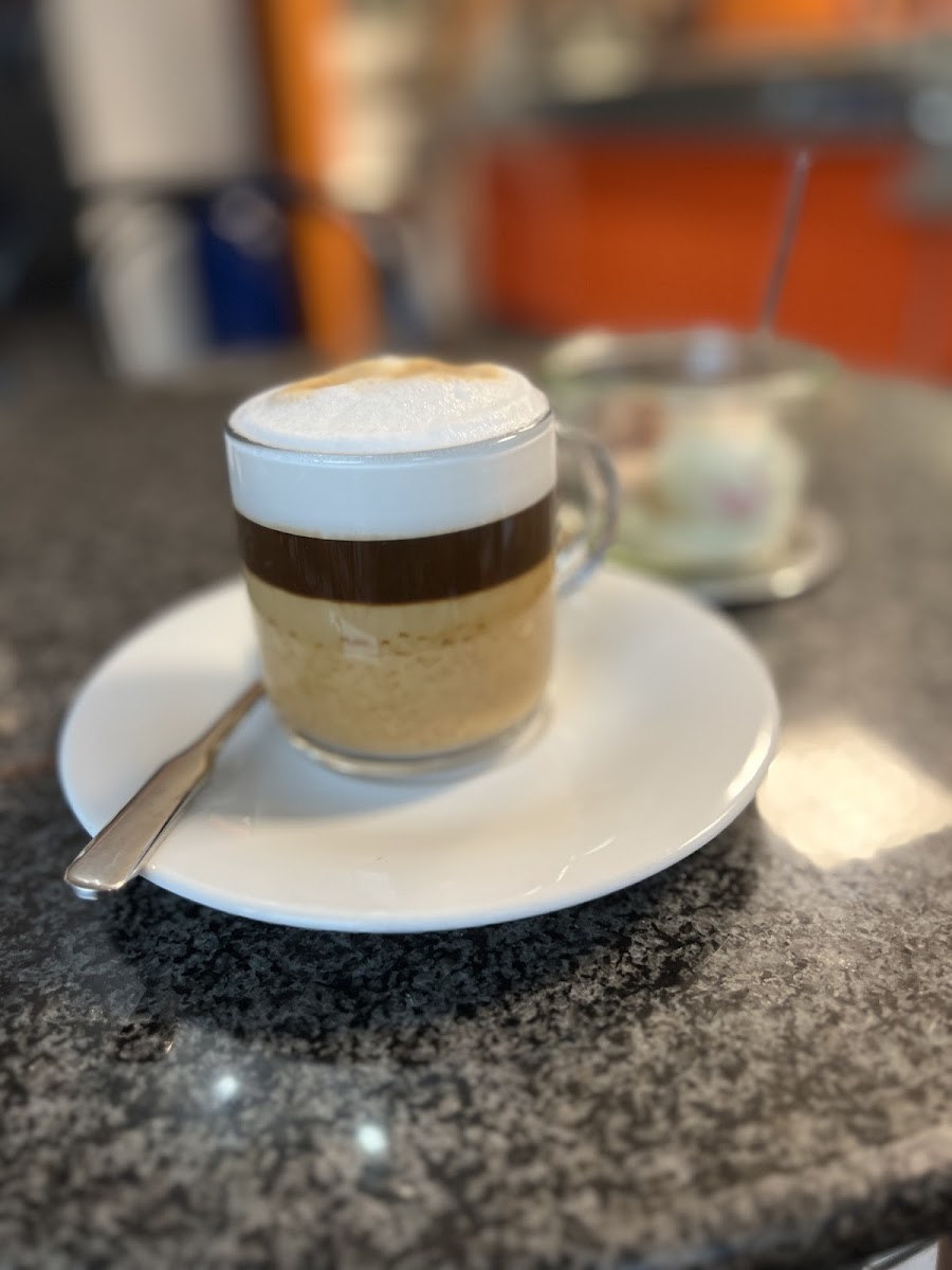 Enzo's Gelatissimo Photo 8