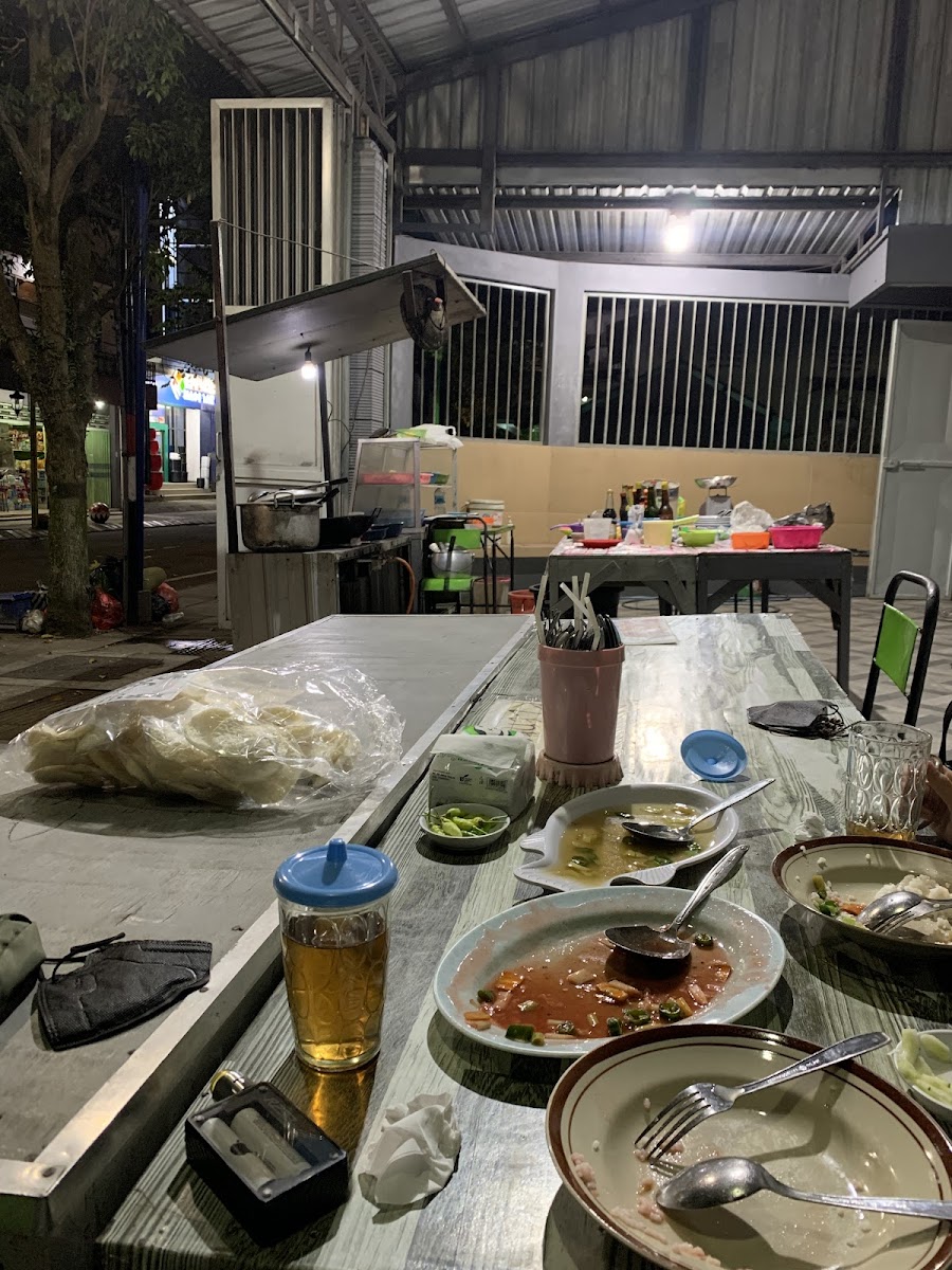 Aneka Sari Chinese Food