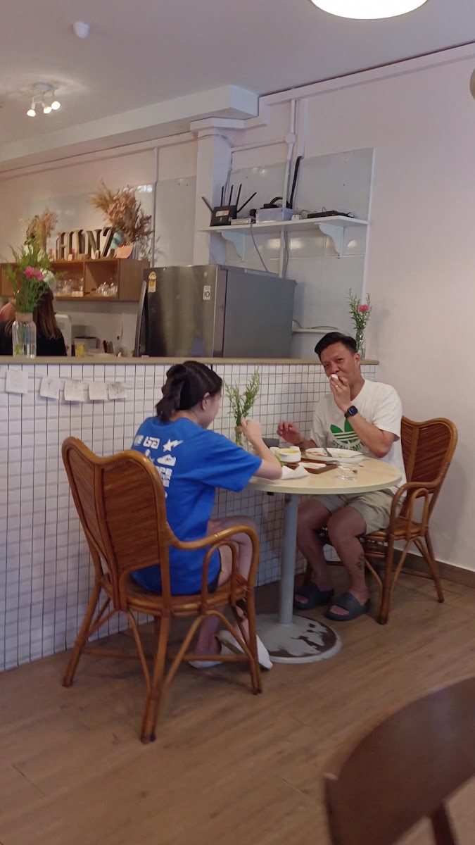 Hinz Cafe Photo 2