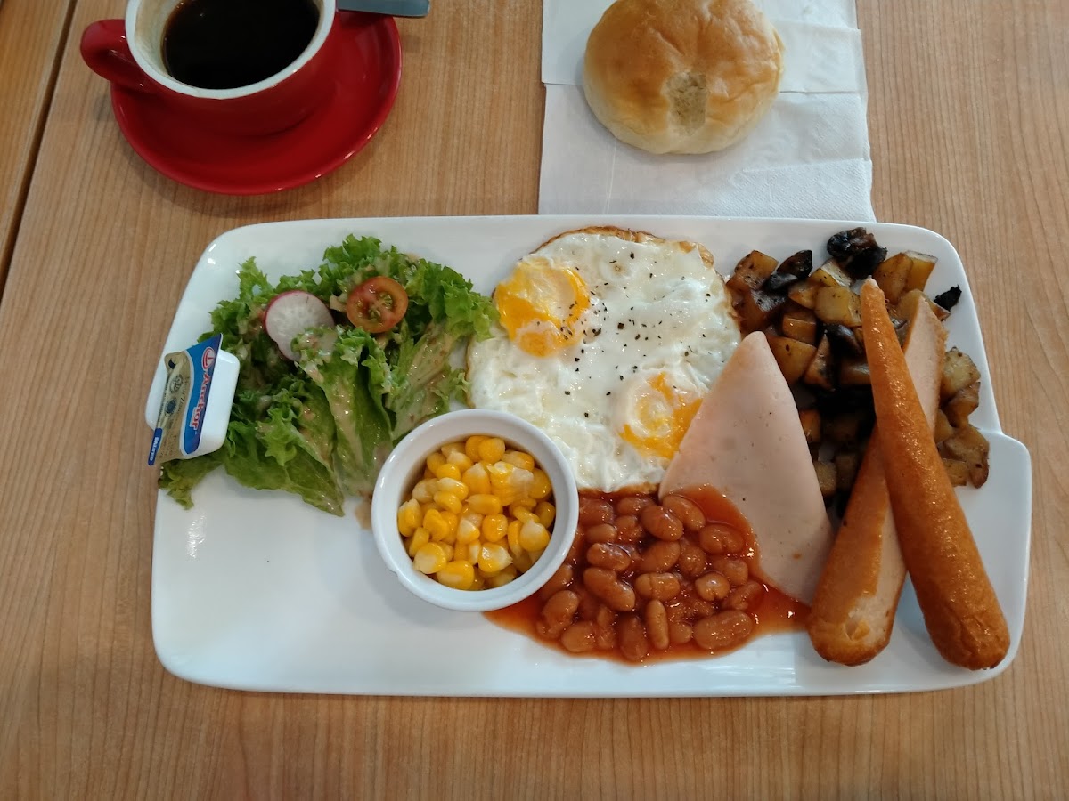 Hinz Cafe Photo 5