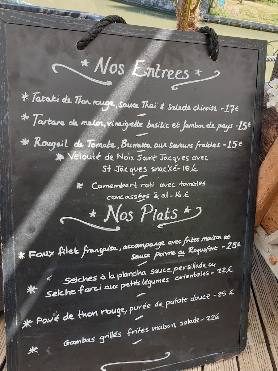 Restaurant L'Île aux Oiseaux Photo Menu 9