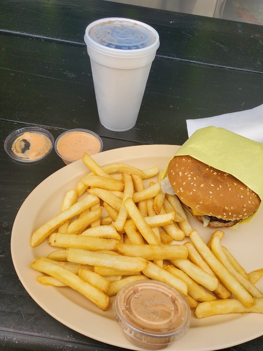 M Juicy Burger Photo 7