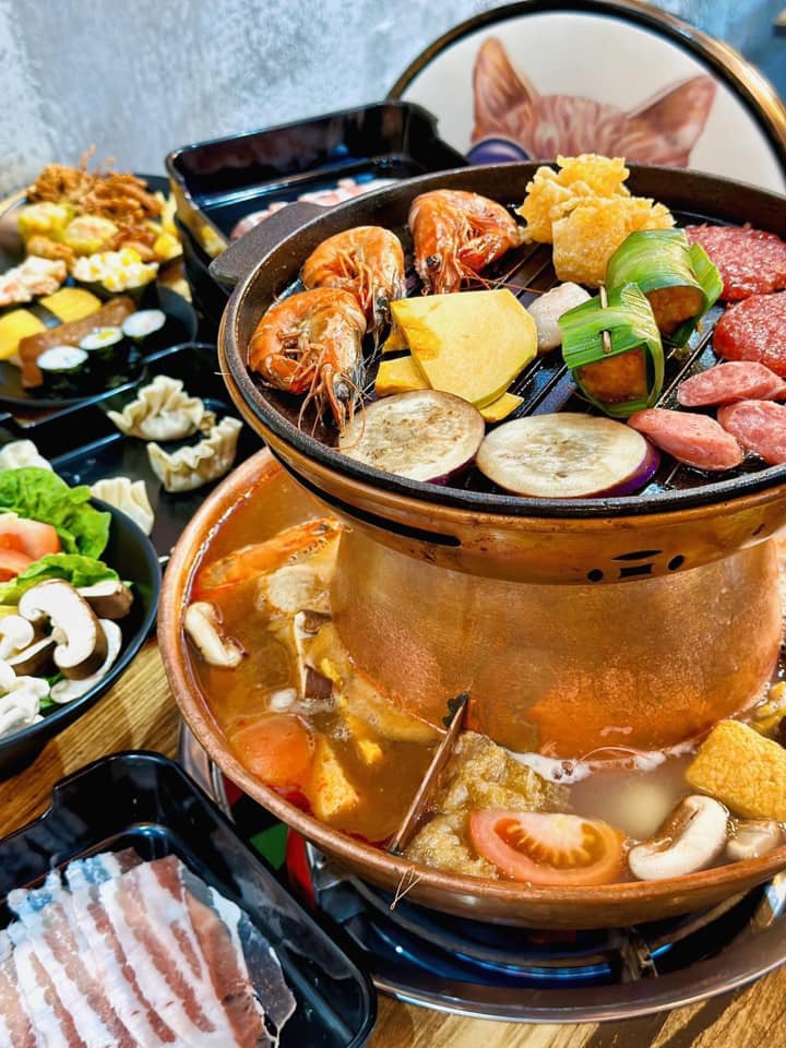 大排档火锅 Street Hot Pot Restaurant • Melaka Photo 4
