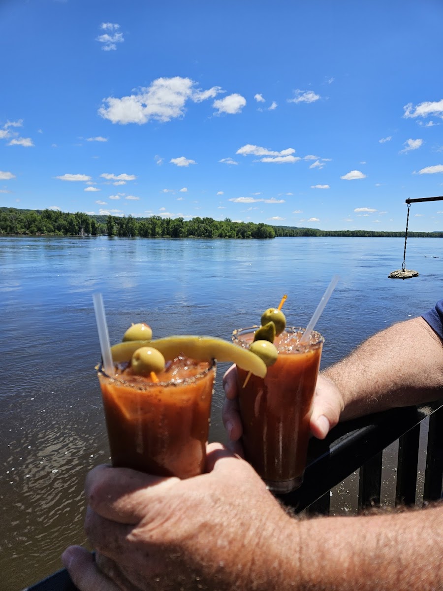 The Dam Bar & Grill Photo 8
