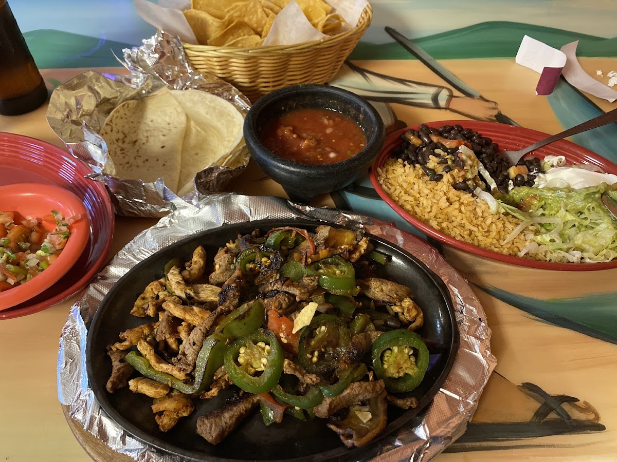 El Charro Mexican Grill Photo 3