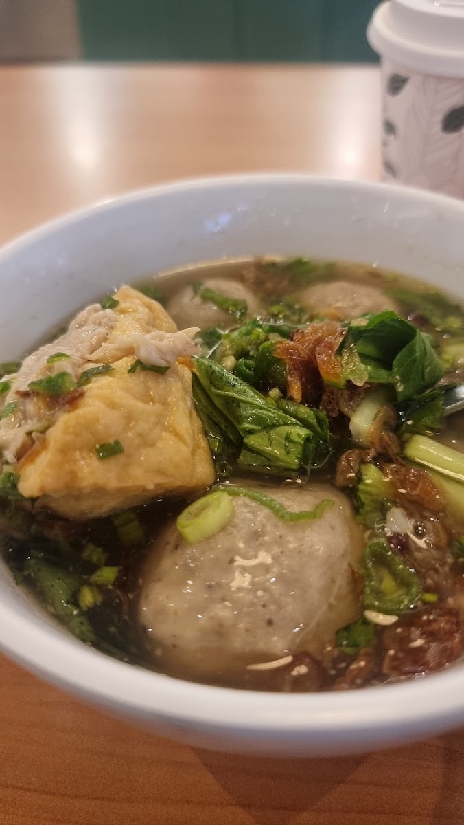 Bakso JWR bandara soekarno hatta Photo 6
