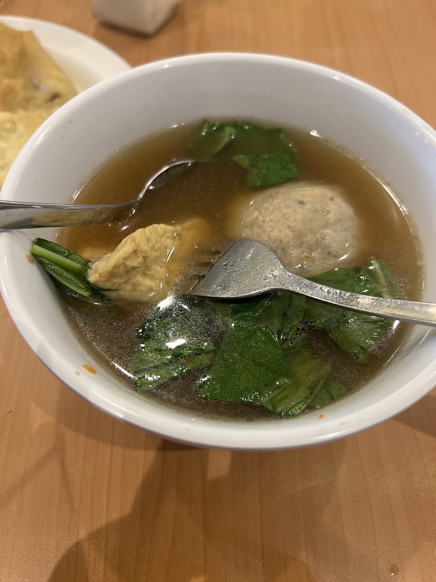Bakso JWR bandara soekarno hatta Photo 7