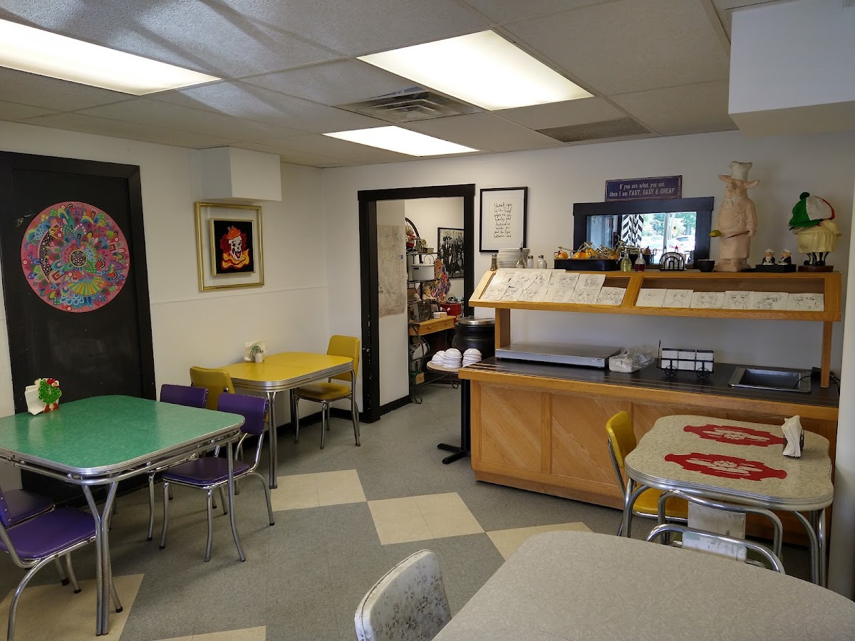 Ali’s Upper Crust