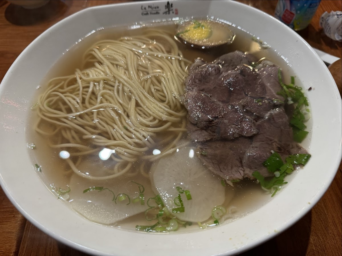 Le Mien - Craft Noodle - 乐面 - ByWard Market, Ottawa Photo 4