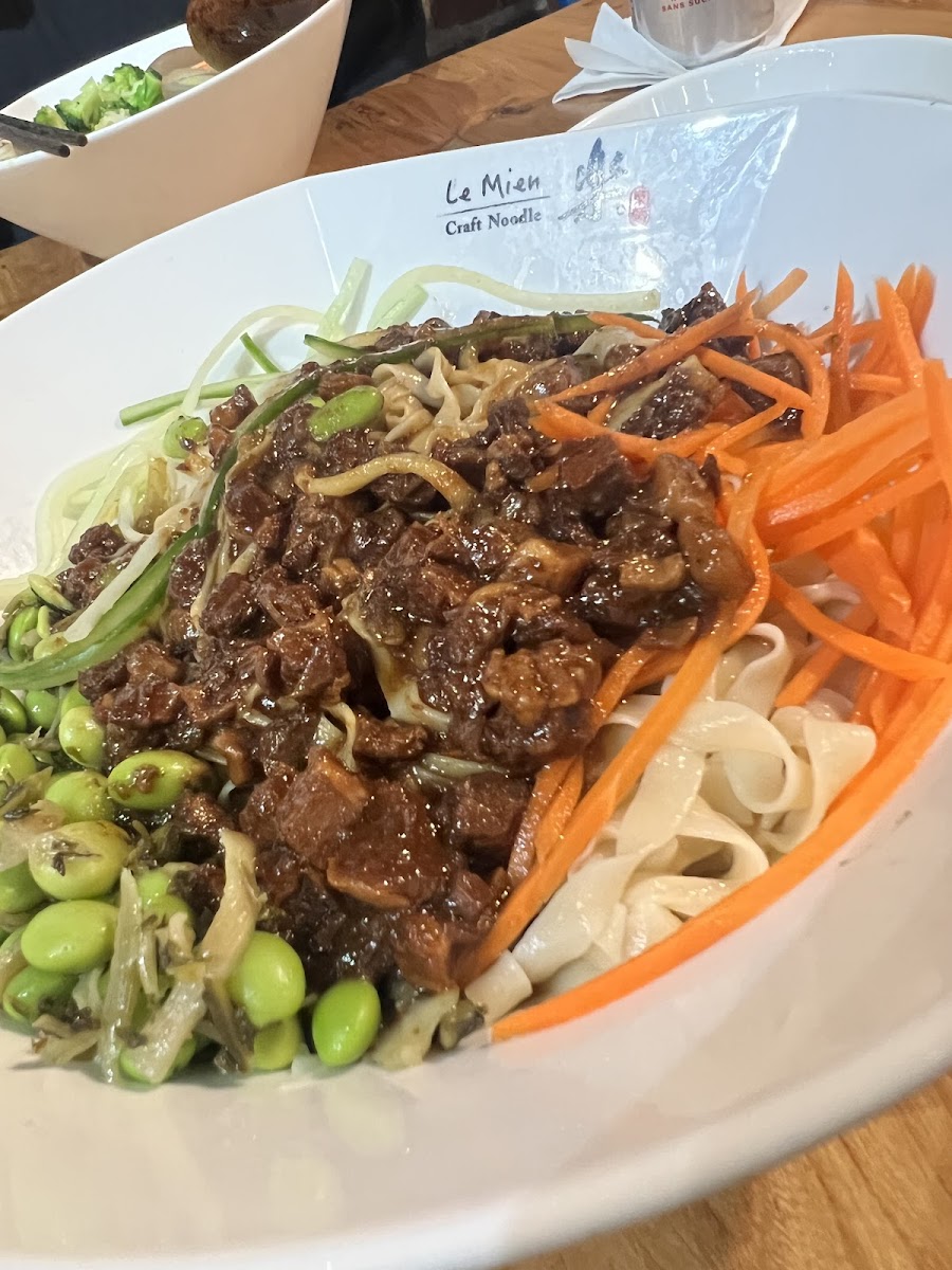 Le Mien - Craft Noodle - 乐面 - ByWard Market, Ottawa Photo 6