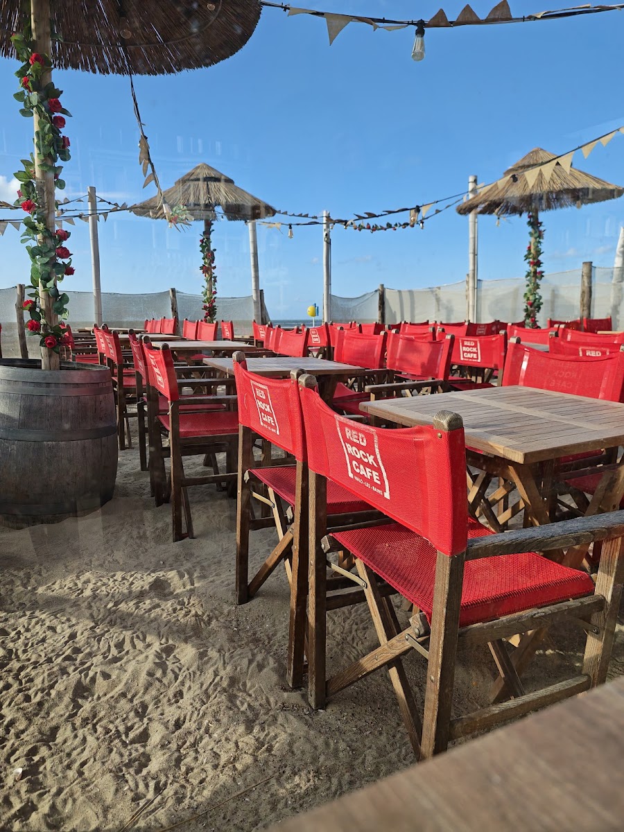 RED ROCK CAFE - DUNKERQUE Photo 3